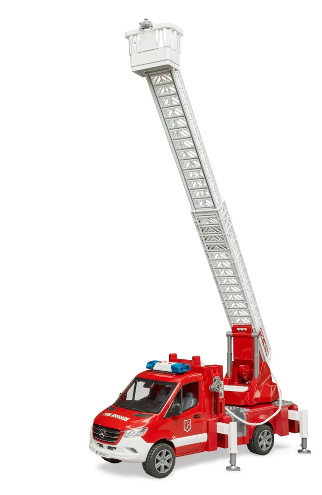 Konstrukční vozy - hasičský vůz se žebříkem a vodní pumpou