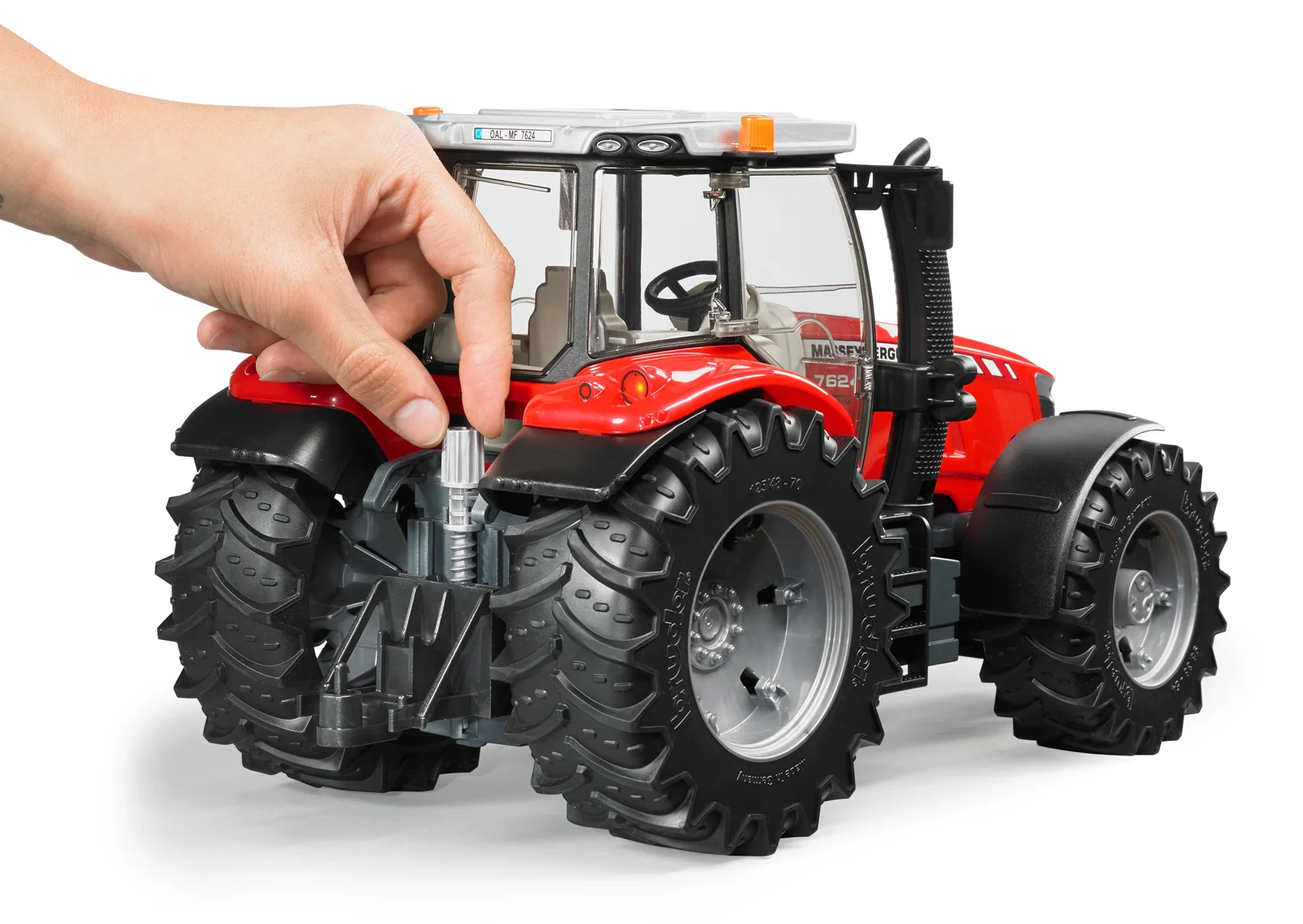 Farmer - traktor Massey Ferguson 7624