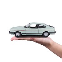 Bburago - Auta HOBBY, Ford Capri 1600 GT (1982), světle zelená metalíza, 1:24