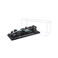 Bburago - RACE F1 v dekorativním boxu, Mercedes-AMG Petronas W15 (2024), #63 George Russell, 1:24