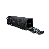 Bburago – RACE M-B Tahač s návěsem + F1 Mercedes-AMG Petronas W15 (2024), #63 George Russell, 1:43