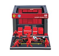 Bburago - Formula Racing F1 Pit Pass set - Ferrari SF-25 (2025), #44 Lewis Hamilton, 1:43