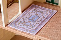 Nábytek - elegantní jídelna s krbem