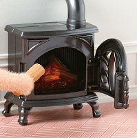 Nábytek - elegantní jídelna s krbem