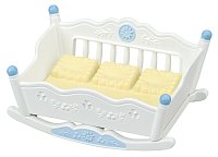 Sušenkoví medvídci trojčata v kolébce