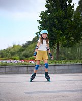 Inline brusle GO SKATES se svítícím předním kolečkem vel. 34-37, černo-modré