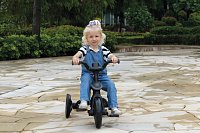 Tříkolka Globber Explorer Trike Foldable 4v1, černo-šedá