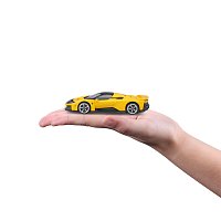 Bburago - RACE+PLAY, Ferrari F80, žlutá, 1:43