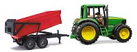 Farmer - traktor John Deere s vlekem