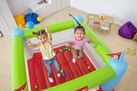 Nafukovací hrací centrum Fisher-Price s míčky (50ks), 1,75 x 1,73 x 1,35m