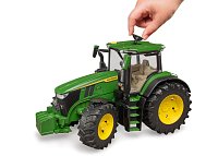 Farmer - traktor John Deere