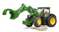 Farmer - traktor John Deere s předním nakladačem