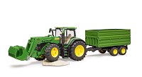 Farmer - traktor John Deere s předním nakladačem a sklápěcím přívěsem