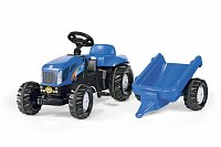 Šliapací traktor New Holland TVT190 s vlečkou