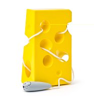 Lacing cheese and mouse