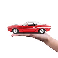 Maisto - 1970 Dodge Challenger R/T Coupe, 1:24