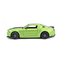 Maisto - 2014 Ford Mustang Street Racer, matná zelená, 1:24