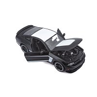 Maisto - Ford Mustang Boss 302, matně černá, 1:24