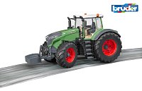 Farm - traktor Fendt 1050 Vario s mechanickým a garážovým zariadením