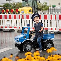 Šlapací traktor Rolly Unimog Policie