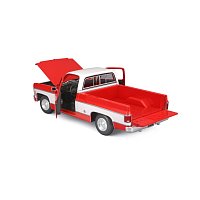 Maisto - 1974 Chevrolet C10 Cheyenne Super, červeno-bílá, 1:18