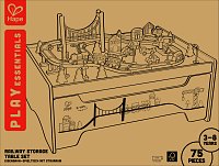 Hrací stůl s úložným prostorem a vláčkodráhou