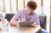 NICI přívěsek MyMochi Beruška Dozz hamburger 5cm