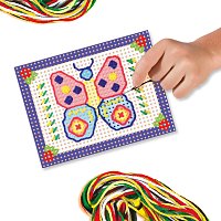 Vyšívací souprava s barevnými předlohami