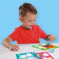 Moje první nalepování zvířátek