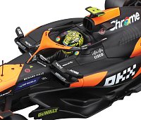 Bburago - RACE Formule F1 v dekorativním boxu, McLaren Team MCL38 (2024), 4# Lando Norris, 1:24