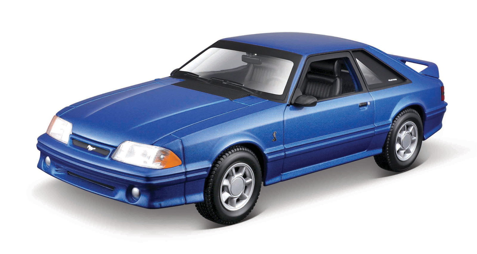 Maisto - 1993 Ford Mustang SVT Cobra, metal modrá, assembly line, 1:24 101239537